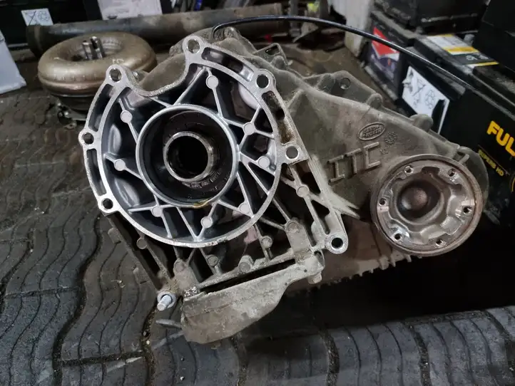 Land Rover Range Rover L322 (2009 - 2012) 8454228031 Раздаточная коробка — фото 2