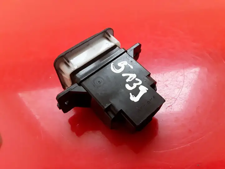 Honda Accord (2008 - 2016) M26983 Кнопка закрытия крышки багажника — фото 3
