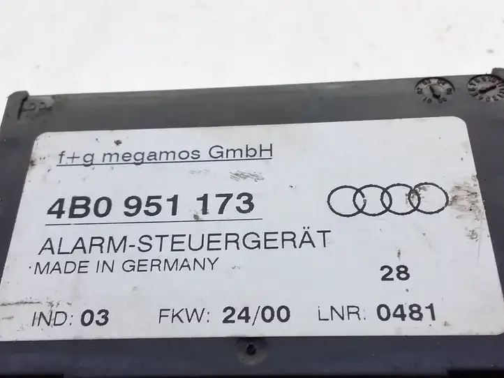 Audi A3/S3 8L (1996 - 2000) 4B0951173 Блок управления сигнализацией — фото 4