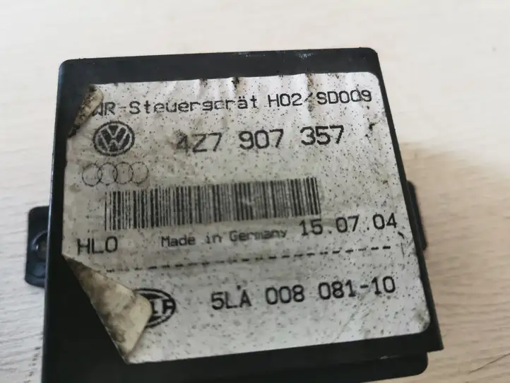 Audi A6 S6 C5 4B (1997 - 2001) 4Z7907357 Прочие блоки управления — фото 2