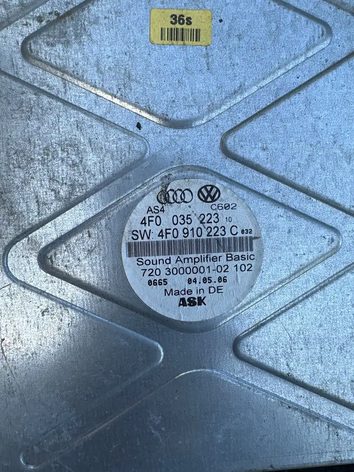 Audi A6 S6 C6 4F (2004 - 2008) 4F0910223C Усилитель звука — фото 1