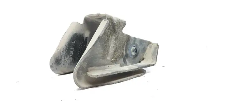 Renault Trafic III (X82) (2014 - )  551A72017R Другая часть задней подвески