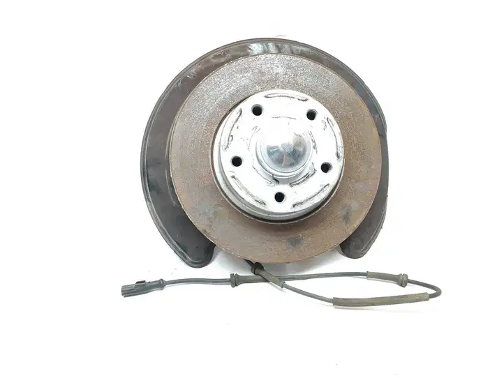 Renault Trafic III (X82) (2014 - )   Ступица