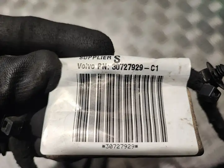 Volvo V70 (2007 - 2013) 30727929 Прочая электропроводка — фото 2