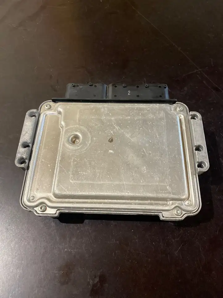Kia Sportage (2016 - 2018) 391282B120 Блок управления двигателем (ЭБУ) — фото 4