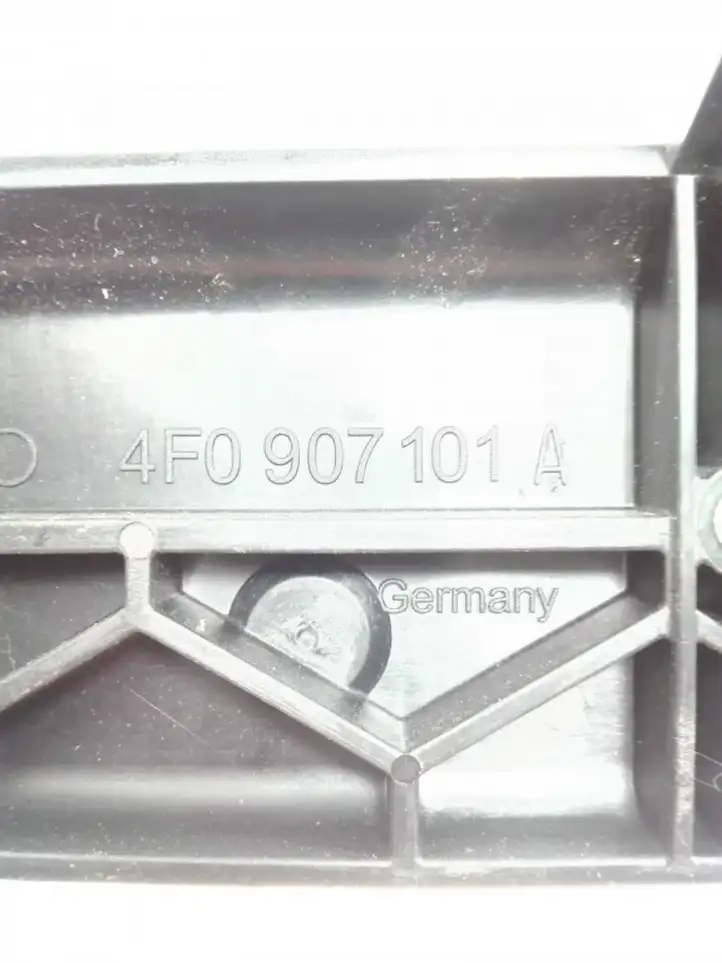 Audi A6 S6 C6 4F (2008 - 2011) 4F0907101A Прочие детали салона — фото 3