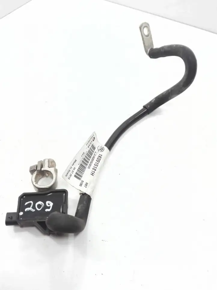 Audi Q3 8U (2011 - 2014) 1K0915181H Минусовой провод аккумулятора — фото 1