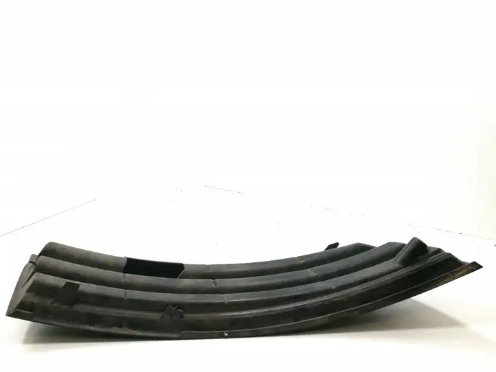 Volkswagen PASSAT B6 (2005 - 2010) 3C0853665 Нижняя решетка переднего бампера — фото 4