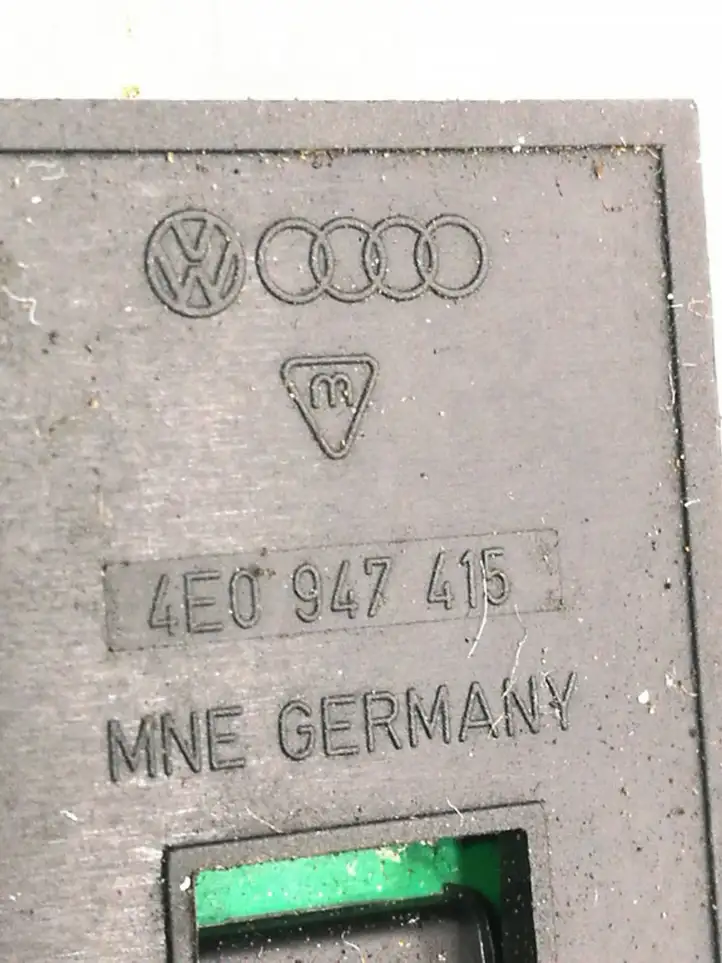 Audi A6 C7 (2011 - 2014) 4E0947415 Плафон салона — фото 5