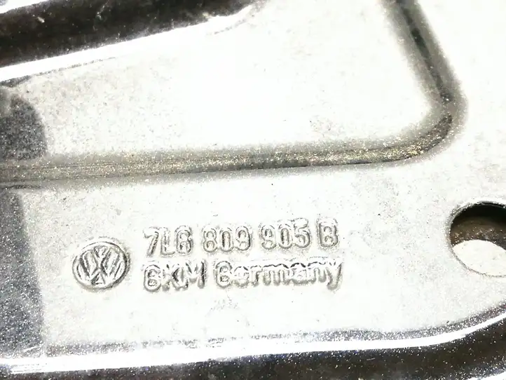 Volkswagen Touareg I (2002 - 2010) 7L6809905B Крышка топливного бака — фото 4