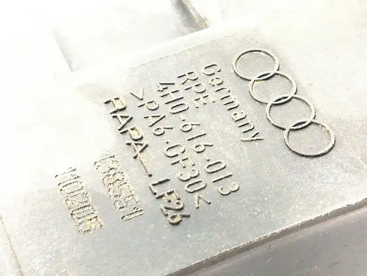 Audi A8 S8 D4 4H (2010 - 2014) 4H0616013 Блок клапанов пневмоподвески — фото 4
