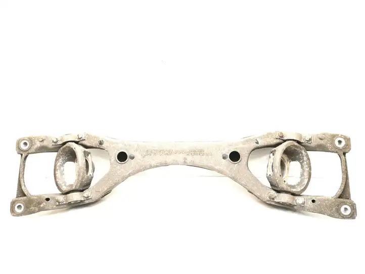 Audi Q7 (2005 - 2009)  7L8512369 Задняя траверса