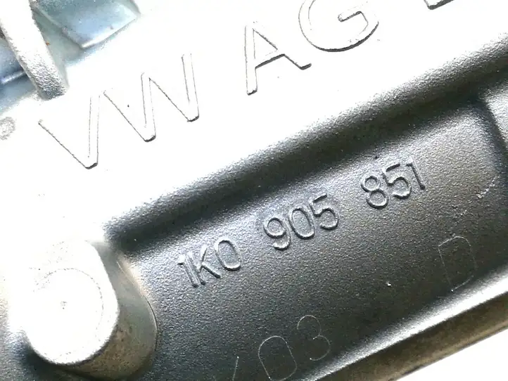 Audi Q2 (2016 - )  1K0905851 Комплект зажигания