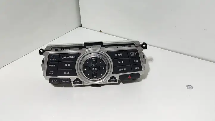 Nissan Skyline (2001 - 2006) 28395JK05B Магнитола / мультимедийная система — фото 1