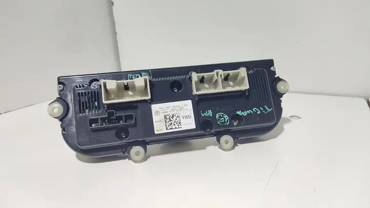 Volkswagen Tiguan (2011 - 2016)  561907426J Блок управления кондиционера воздуха / климата/ печки (в салоне)