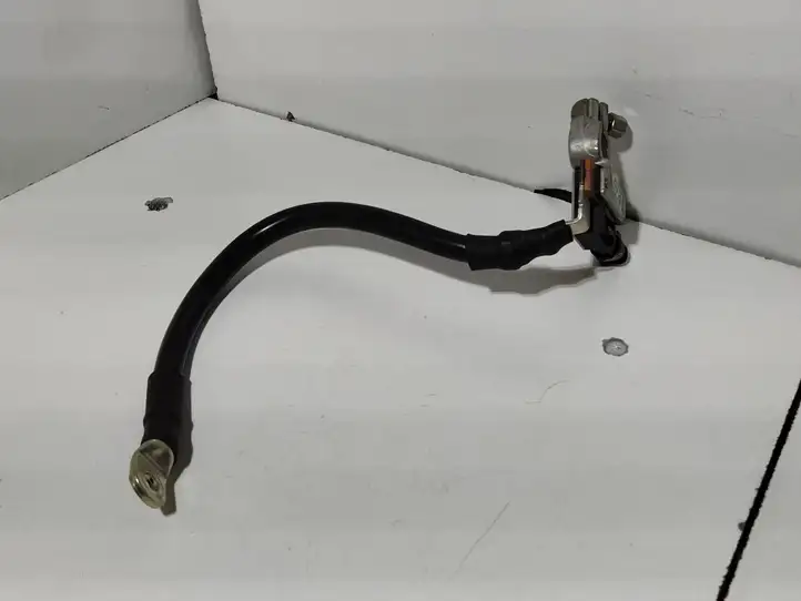 Audi A6 (2011 - 2014)  8T0915181 Минусовый провод (аккумулятора)