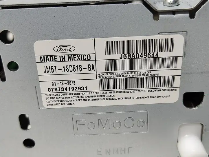 Ford Focus (2015 - 2019) JM5T18D818BA Магнитола / мультимедийная система — фото 3