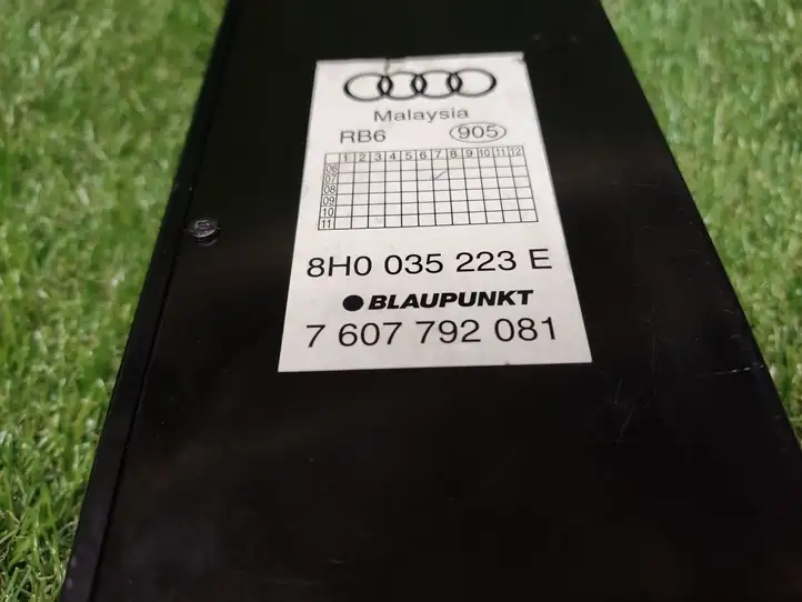 Audi A4 S4 B8 8K (2007 - 2011) 8H0035223E Усилитель звука — фото 2