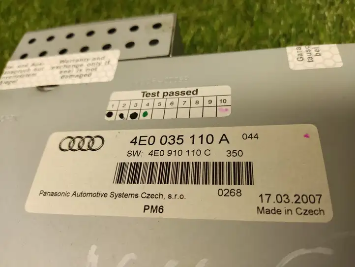 Audi A6 S6 C6 4F (2008 - 2011) 4E0035110A Магнитола / мультимедийная система — фото 2