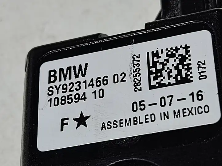 BMW 3 F30 F35 F31 (2012 - 2018) 9231466 Усилитель антенны — фото 2