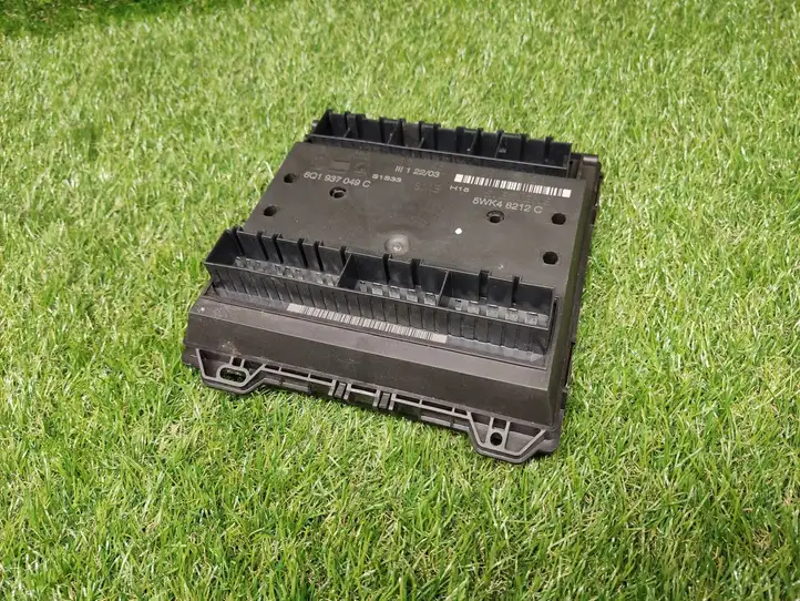 Volkswagen Polo (2001 - 2005)  6Q1937049C Mодуль kомфортa