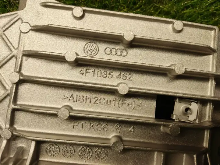 Audi A6 S6 C6 4F (2008 - 2011) 4F1035462 Кронштейн GPS-навигатора — фото 3