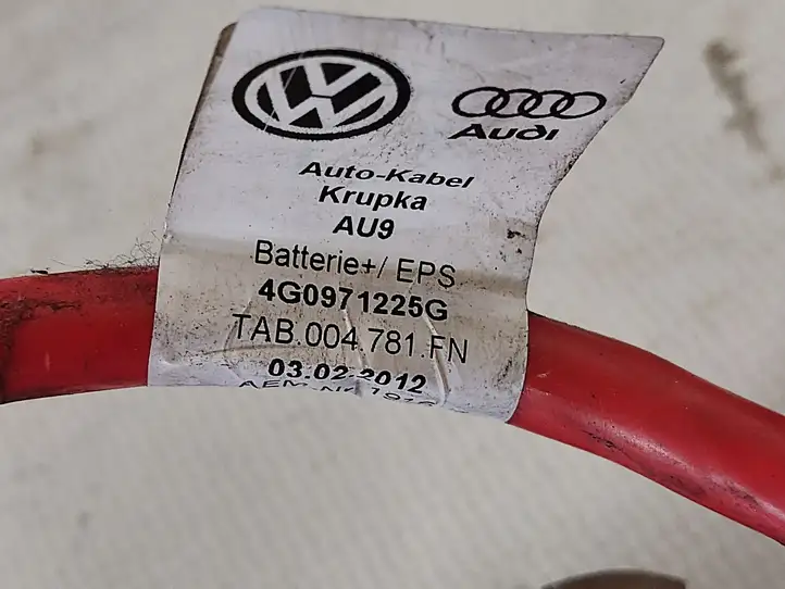 Audi A6 C7 (2011 - 2014) 4G0971225G Плюсовой провод аккумулятора — фото 4