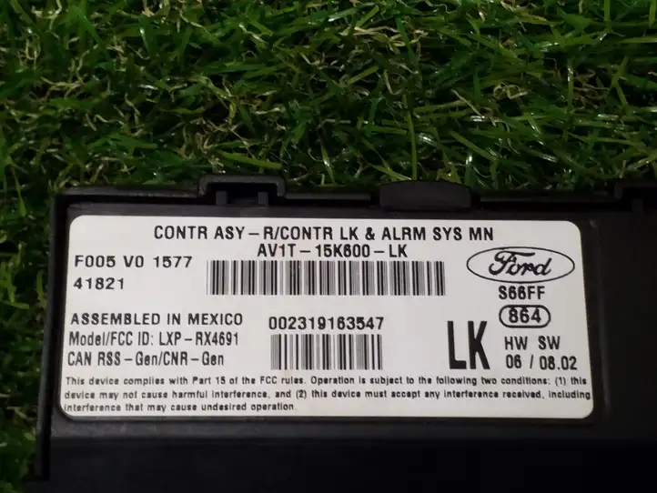 Ford Fiesta (2013 - 2017) AV1T15K600LK Модуль комфорта — фото 2