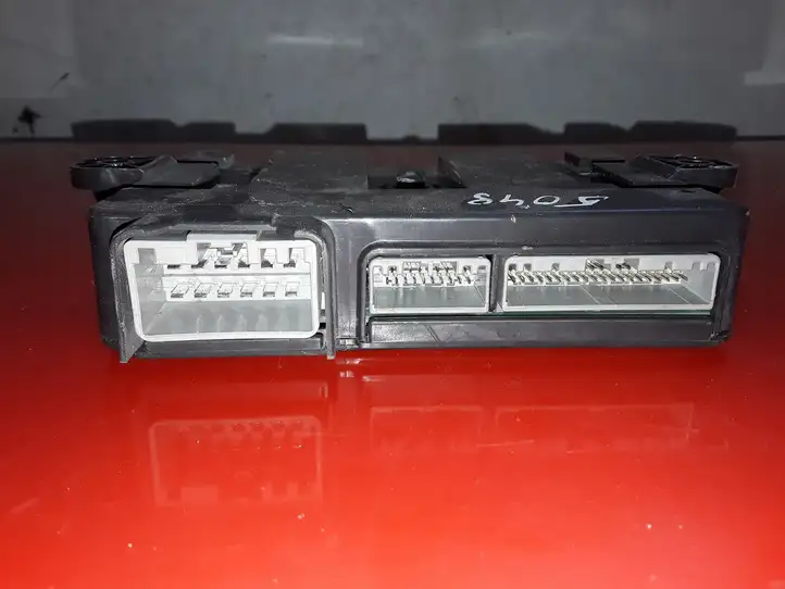 Land Rover Range Rover Sport L494 (2009 - 2013) AH2219H440AG Блок бесключевого доступа — фото 2