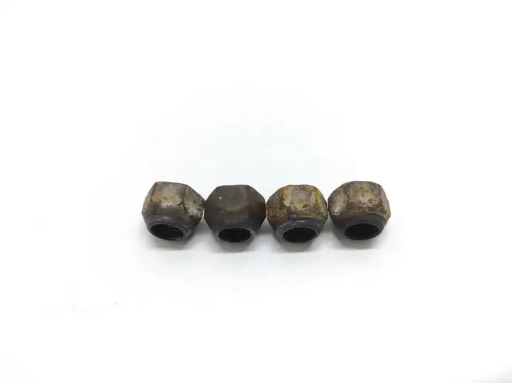 Nissan Tiida C11 (2004 - 2011) Колёсные болты и гайки — фото 2