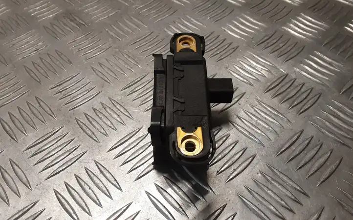 Volkswagen Golf Plus (2004 - 2008)  7H0907655A Датчик ESP (системы стабильности) (датчик курсовой устойчивости))