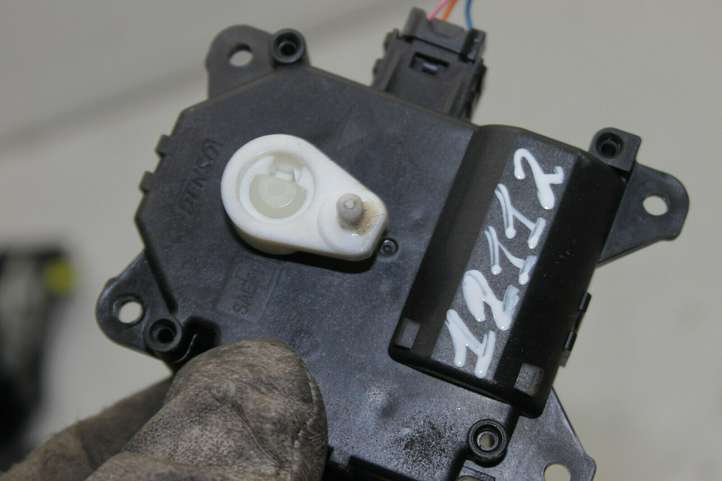 Toyota Auris 150 (2006 - 2012)  MF1138002830 Двигатель задвижки потока воздуха