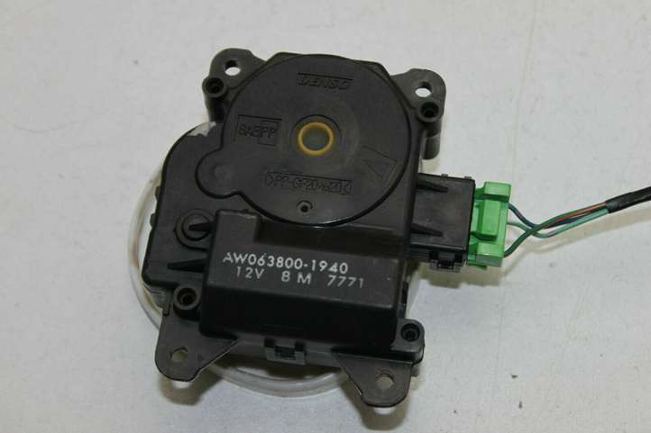 Subaru Legacy (2009 - 2013)  AW0638001940 Двигатель задвижки потока воздуха