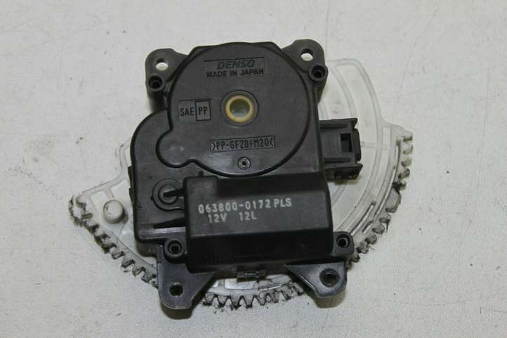 Toyota Prius (XW30) (2009 - 2015)  0638000172PLS Двигатель задвижки потока воздуха