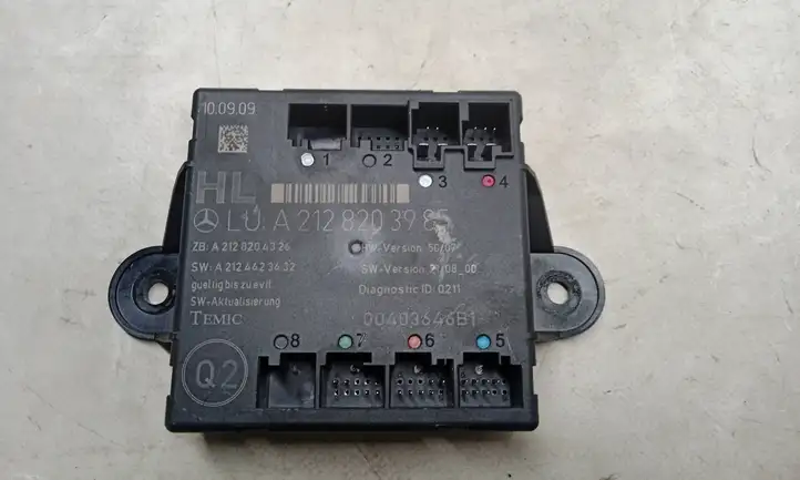 Mercedes-Benz C W204 (2007 - 2014)  A2128203985 Блок управления дверью