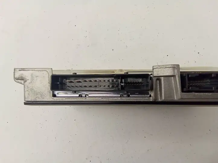 Audi A6 allroad (2012 - 2014)  4G0035223A Звукоусилитель