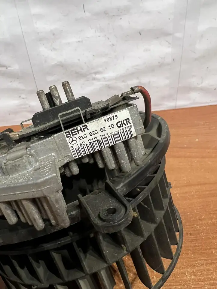 Mercedes-Benz E W210 (1995 - 2002) 2108206210 Прочие детали салона — фото 5