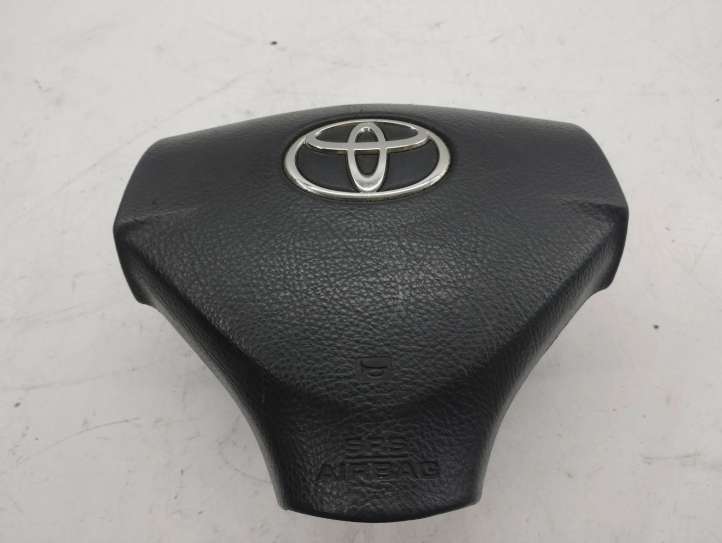 Y04793806A5A Toyota Corolla Verso AR10 Vairo oro pagalvė