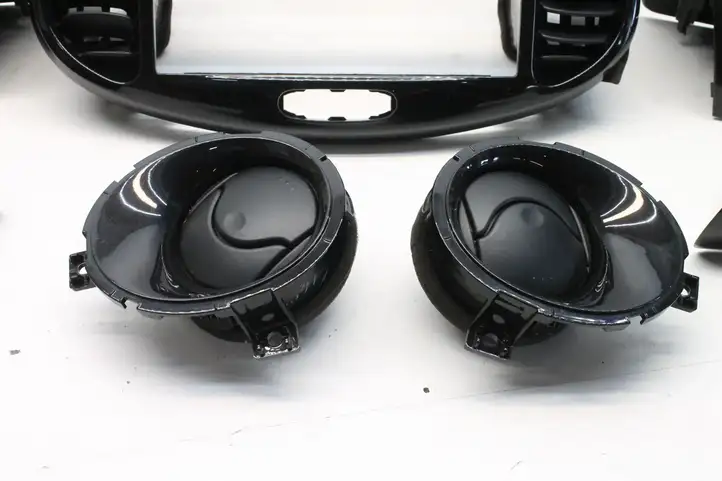 Nissan Juke I F15 (2010 - 2018) 9692100A53 Прочие детали салона — фото 8