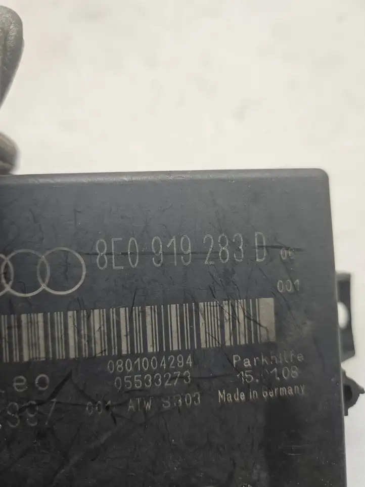 Audi A4 S4 B8 8K (2007 - 2011) 8E0919283D Блок управления парктрониками — фото 4