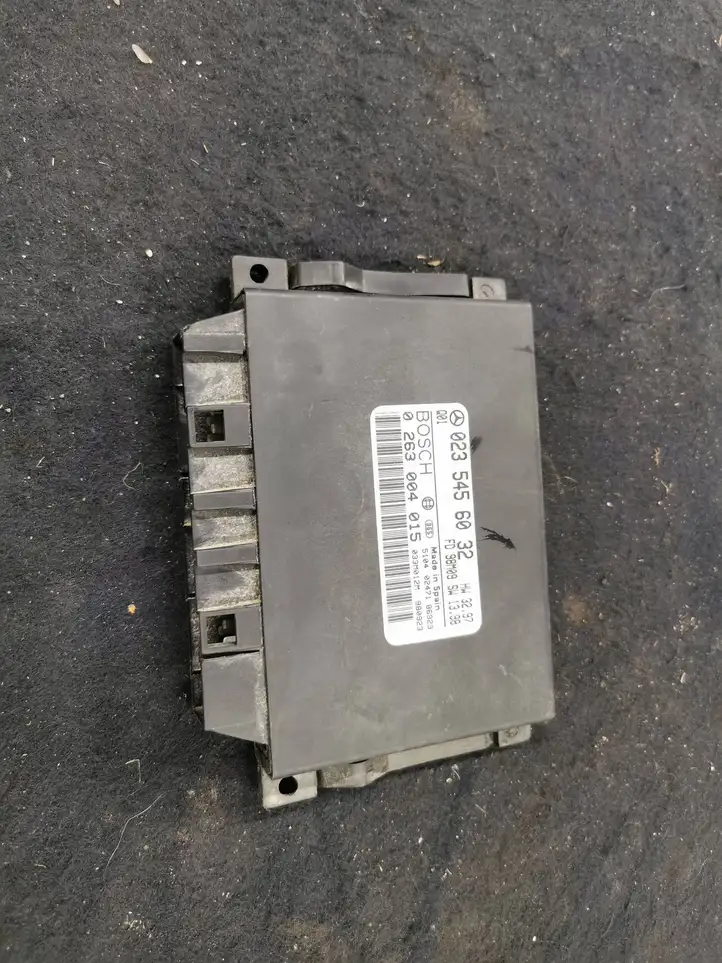 Mercedes-Benz A W168 (1997 - 2004) 0235456032 Модуль комфорта — фото 1