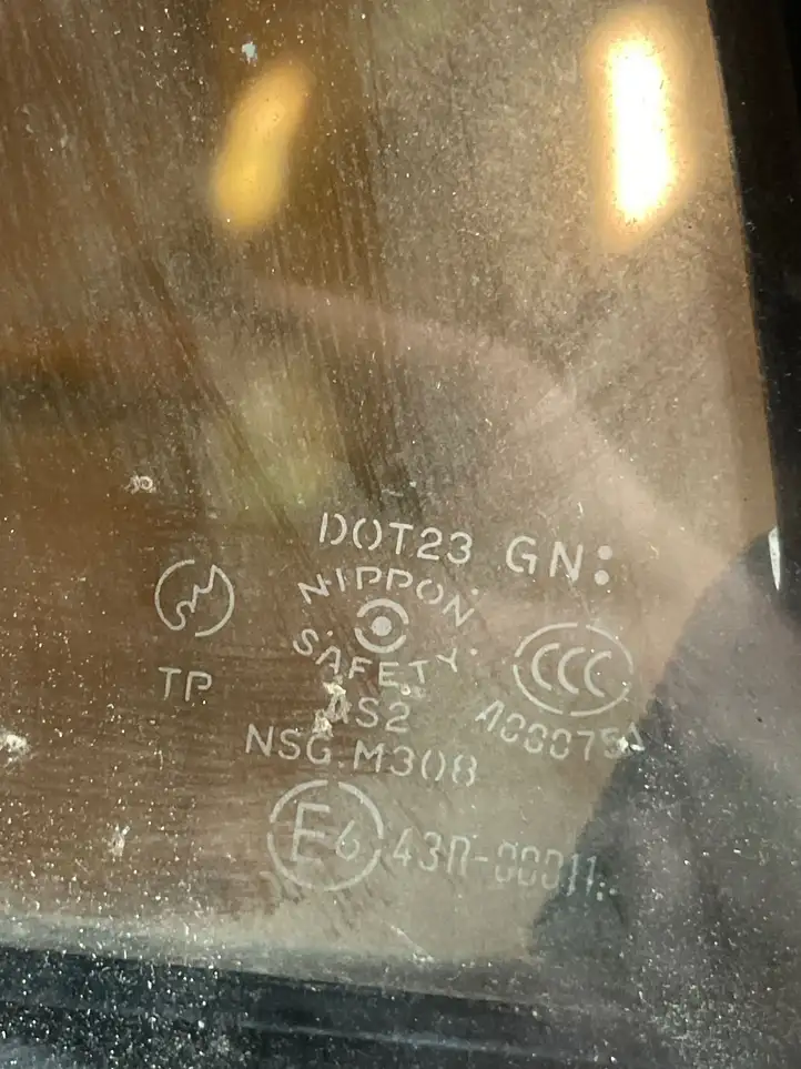 Mazda 6 (2002 - 2005) Форточка двери — фото 2