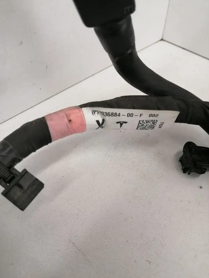 Tesla Model X (2015 - 2021) 103688400F Минусовой провод аккумулятора — фото 4