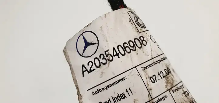 Mercedes-Benz C W203 (2000 - 2007) A2035406908 Прочая электропроводка — фото 3