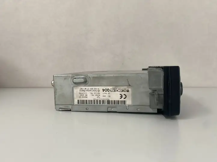 Mercedes-Benz C W203 (2000 - 2007)  A2038201786 Радио/ проигрыватель CD/DVD / навигация