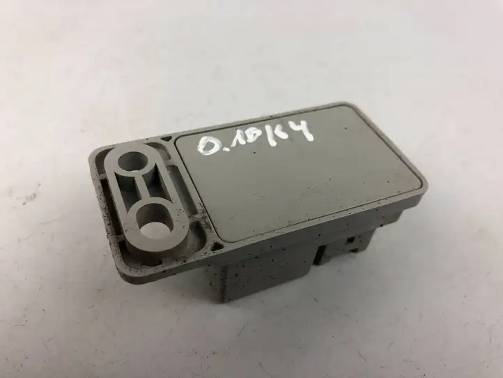 Subaru Outback (2009 - 2014) 88018FE010 Реле омывателя окон — фото 5