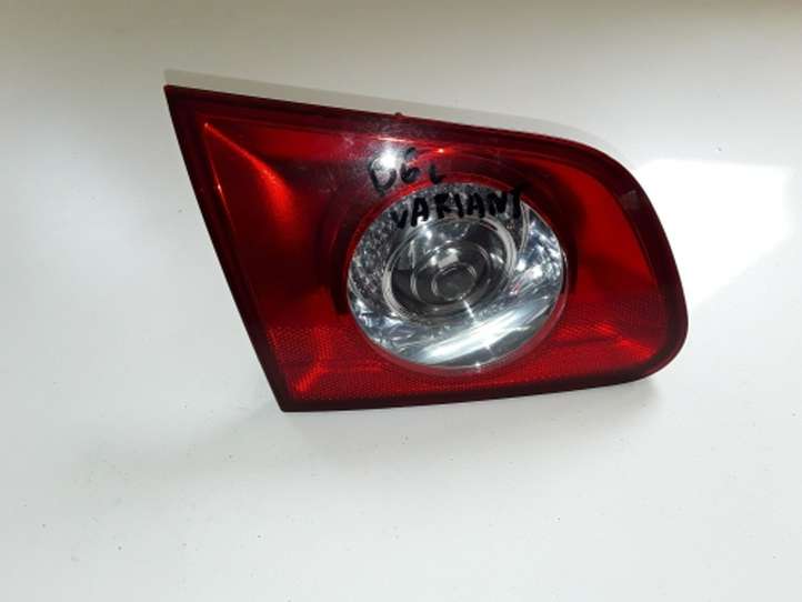 Volkswagen PASSAT B6 (2005 - 2010)  VW1K694525932CP Задний фонарь в крышке багажника
