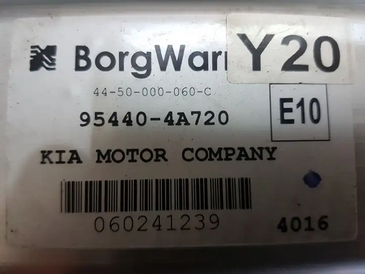 Kia Sorento (2002 - 2006)  954404A720 Блок управления коробки передач