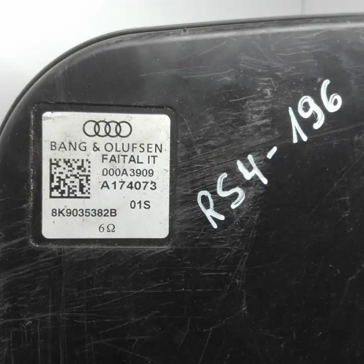 Audi RS4 (2012 - 2015) 8K9035382B Сабвуфер — фото 3