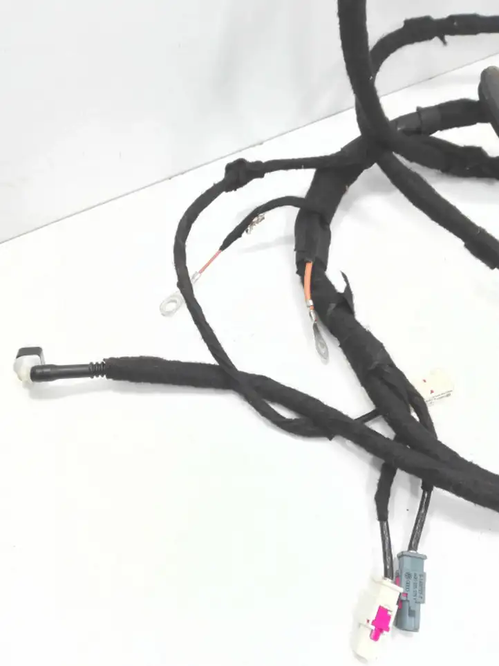 Audi Q3 8U (2011 - 2014) 8U0971147A Жгут проводов крышки багажника — фото 3